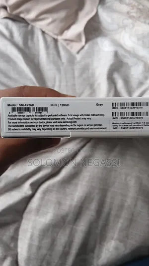 New Laptop Samsung 6GB SSD 128GB