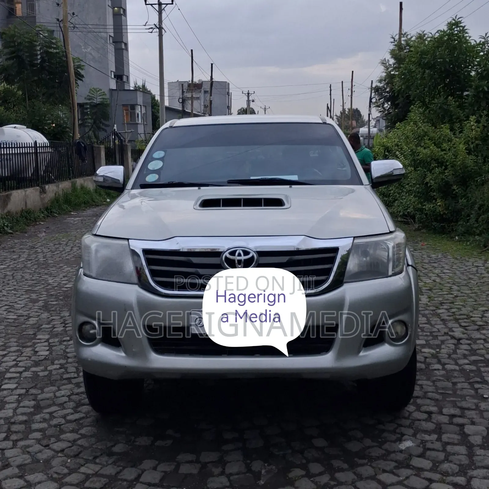 Toyota Hilux 2013 Silver