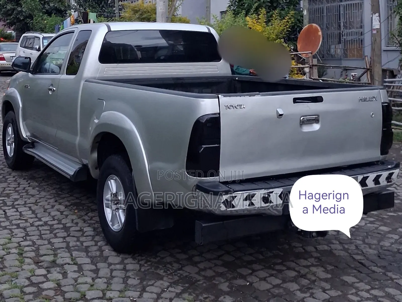 Toyota Hilux 2013 Silver