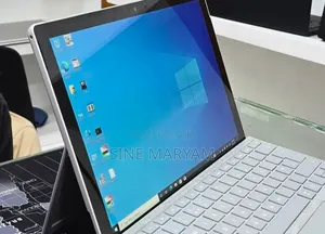 New Laptop Microsoft Surface 16GB Intel Core i5 SSD 256GB