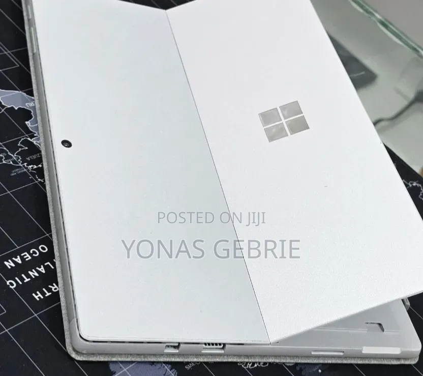 New Laptop Microsoft Surface 16GB Intel Core i5 SSD 256GB