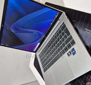 New Laptop HP EliteBook 840 G9 16GB Intel Core i7 SSD 512GB