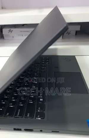 New Laptop Lenovo ThinkPad T14 16GB Intel Core i5 SSD 512GB