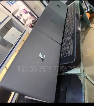 New Laptop HP ZBook Studio G8 16GB Intel Core i7 SSD 512GB
