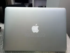 New Laptop Apple MacBook Air 2017 8GB Intel Core i5 SSD 128GB