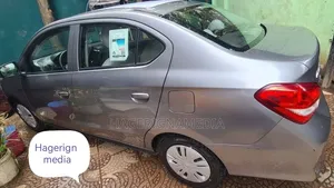 Mitsubishi Attrage 2022 Gray