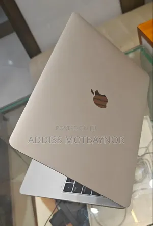 New Laptop Apple MacBook Pro 2019 16GB Intel Core i5 SSD 256GB