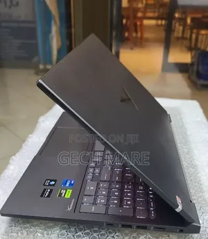 New Laptop HP Victus 15 16GB Intel Core i7 SSD 1T