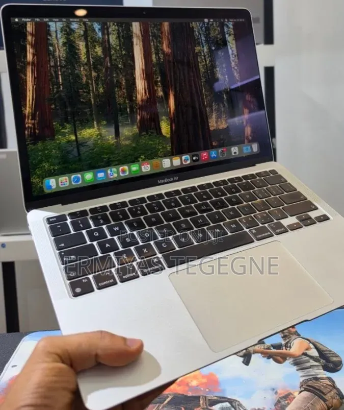 New Laptop Apple MacBook 16GB Intel Core M3 SSD 512GB