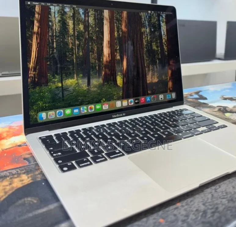 New Laptop Apple MacBook 16GB Intel Core M3 SSD 512GB