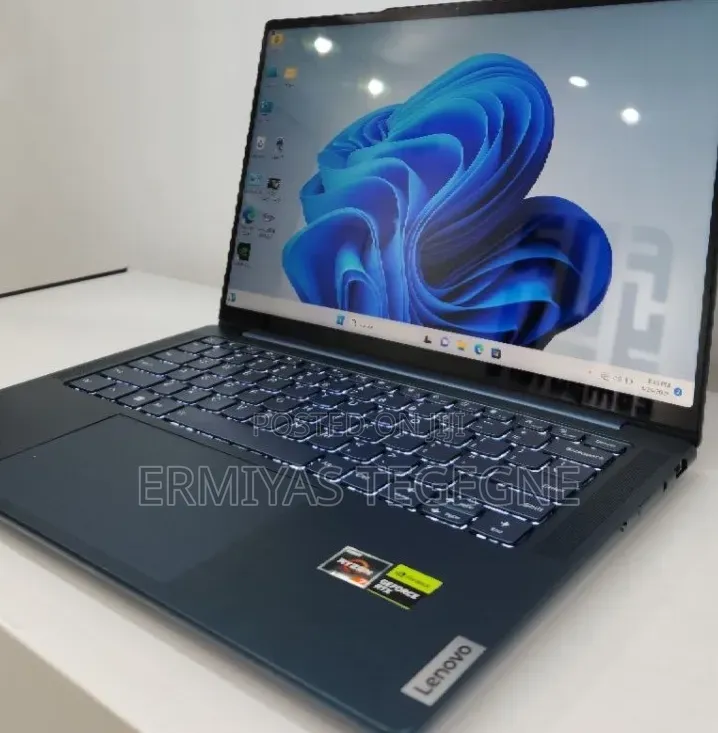 New Laptop Lenovo ThinkPad X1 Carbon 16GB AMD Ryzen 7 SSD 512GB