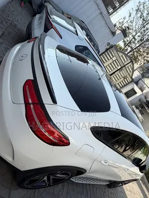 Mercedes-Benz GLE-Class 2017 White