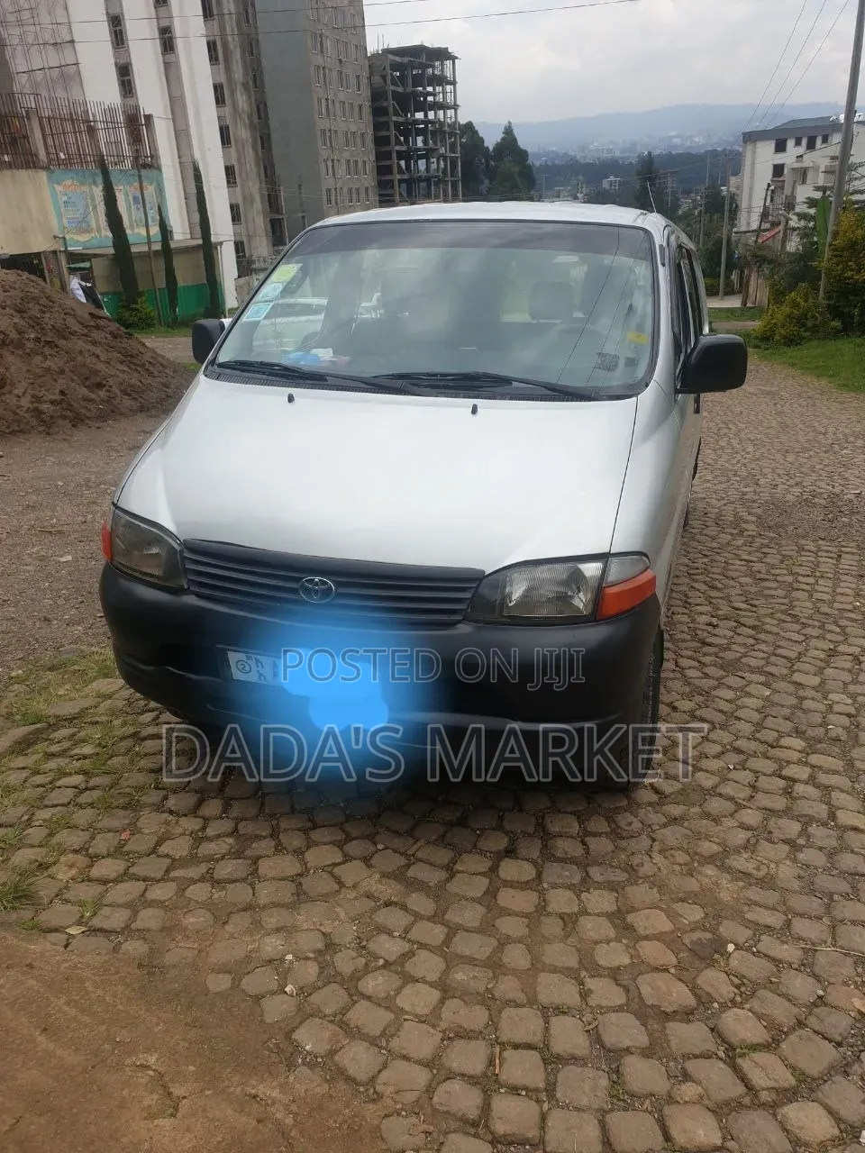 Toyota Grand HiAce 2002 Silver