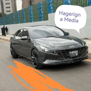 Hyundai Avante 2022 Gray