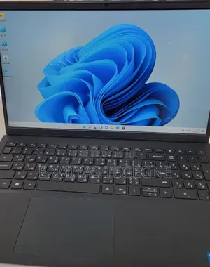 New Laptop Dell XPS 15 16GB Intel Core i5 SSD 512GB