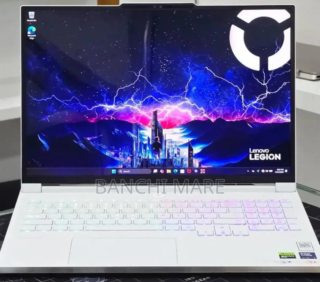 New Laptop Lenovo Legion 7 32GB Intel Core Ultra 7 SSD 1T