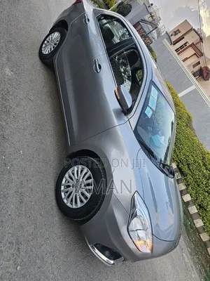 Suzuki Dzire 2022 Silver