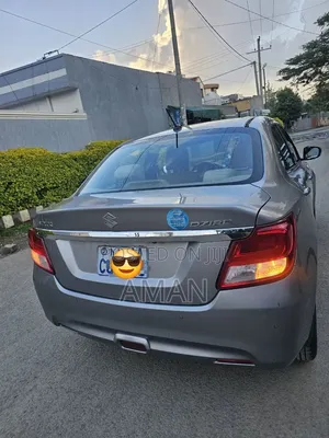 Suzuki Dzire 2022 Silver