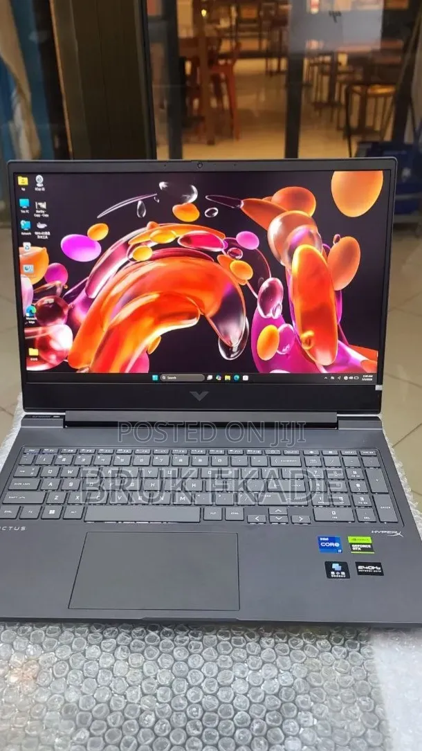 New Laptop HP Victus 16 16GB Intel Core i7 SSD 1T