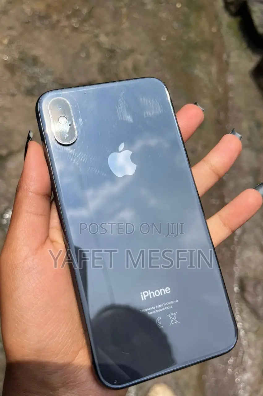 Apple iPhone XS 64 GB Black