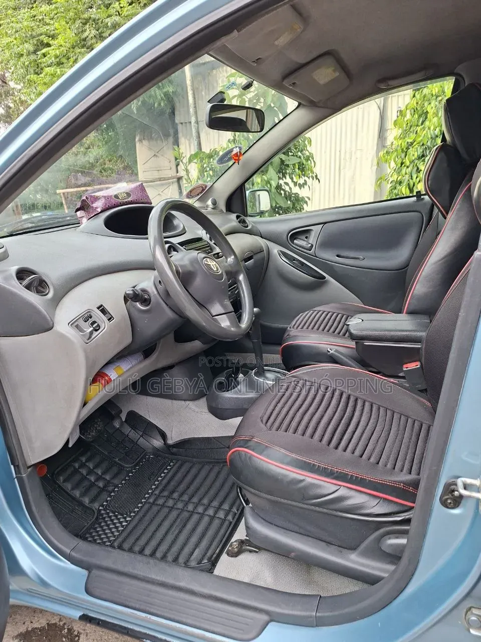 Toyota Vitz 2002 Blue