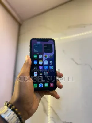 New Apple iPhone XR 128 GB Black