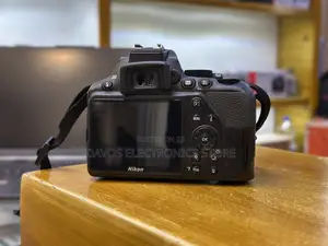 Nikon D3500 DSLR Camera With 18-55mm Lens