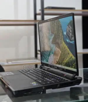 New Laptop MSI 32GB Intel Core i9 SSD 1T