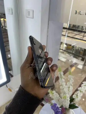 Apple iPhone X 64 GB Black