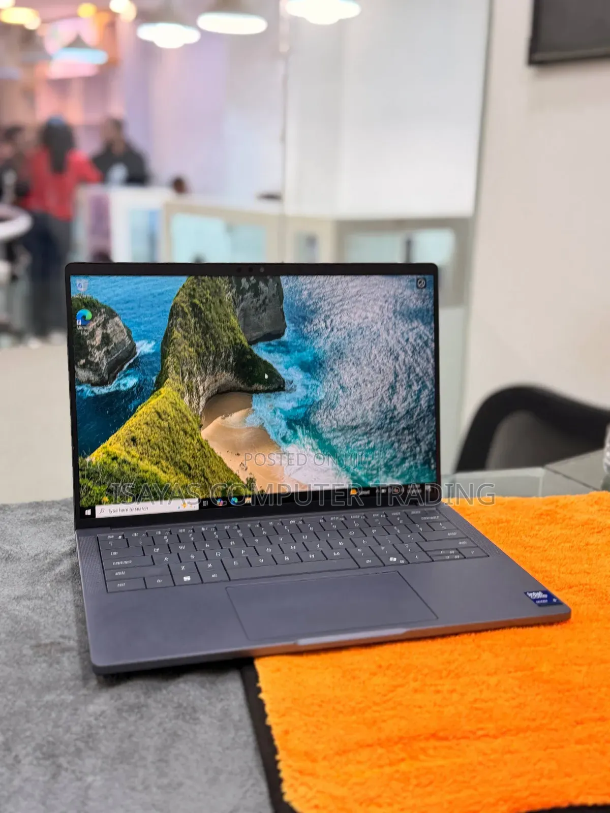 New Laptop Dell Pro 14 16GB Intel Core Ultra 5 SSD 256GB