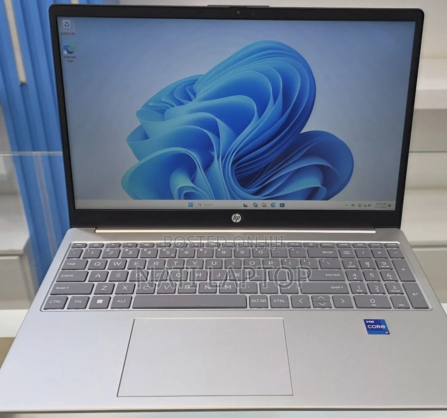New Laptop HP Stream Notebook 16GB Intel Core i7 SSD 1T
