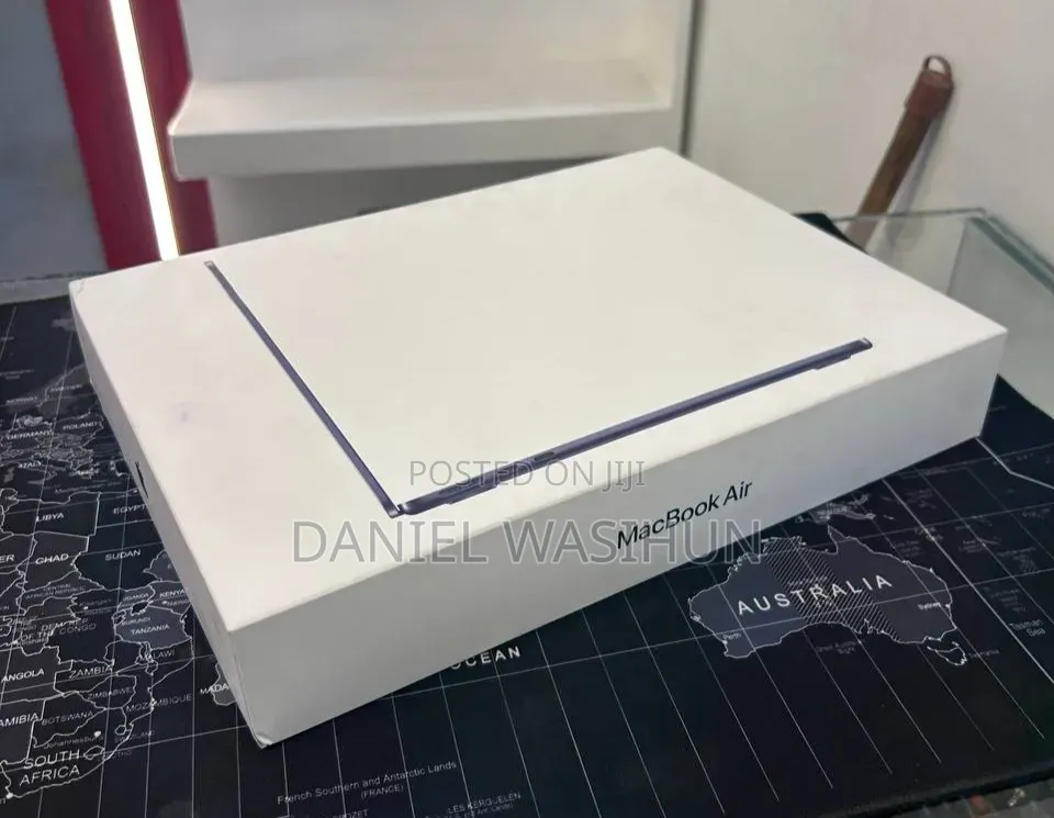 New Laptop Apple MacBook Air 2026 M5 16GB Apple M5 SSD 512GB
