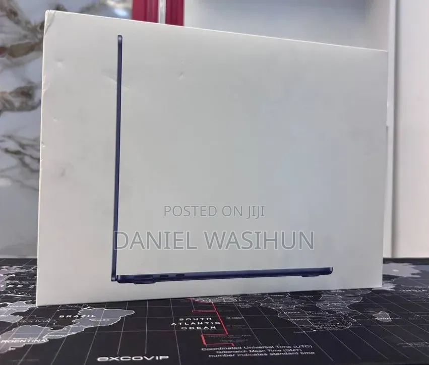 New Laptop Apple MacBook Air 2026 M5 16GB Apple M5 SSD 512GB