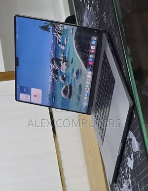 New Laptop Apple MacBook 16GB Apple M2 SSD 512GB