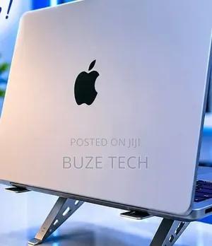 New Laptop Apple MacBook Pro 2021 M1 16GB Apple M1 Pro SSD 512GB