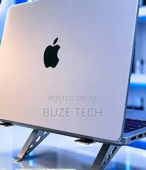 New Laptop Apple MacBook Pro 2021 M1 16GB Apple M1 Pro SSD 512GB