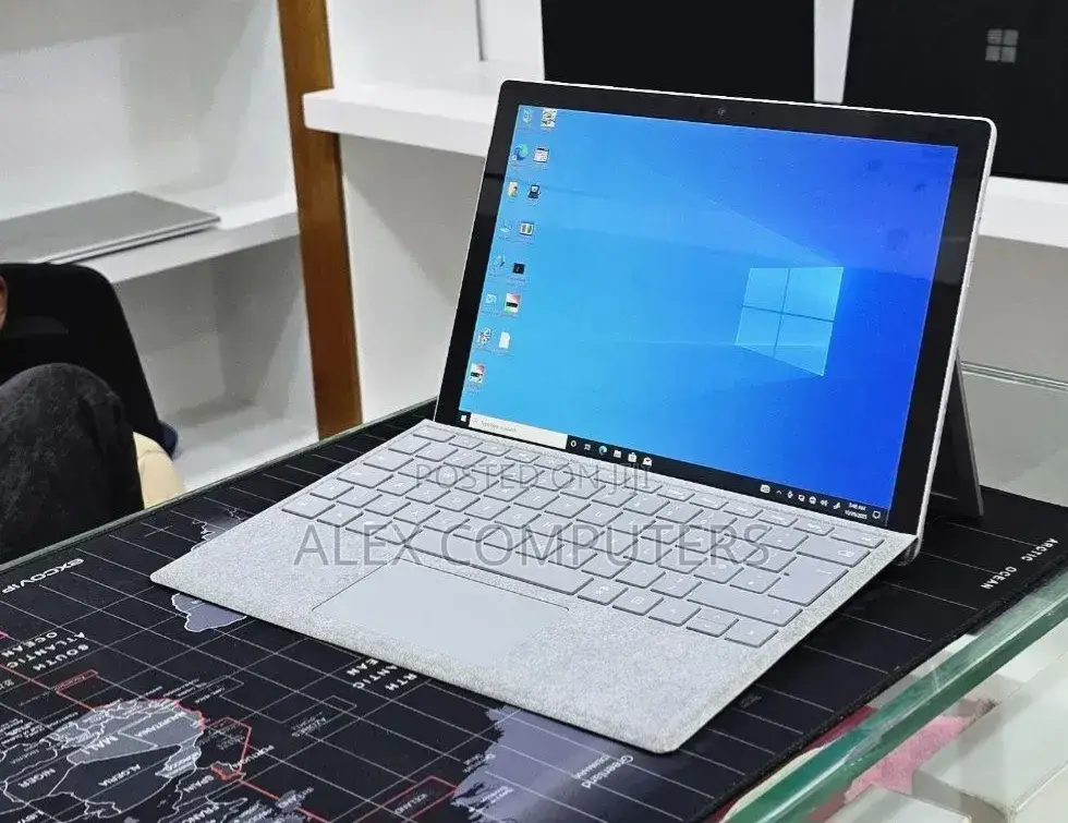 New Laptop Microsoft Surface Pro 7+ 16GB Intel Core i5 SSD 256GB