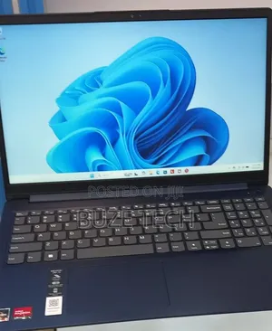 New Laptop Lenovo IdeaPad 1 8GB AMD Ryzen 5 SSD 256GB