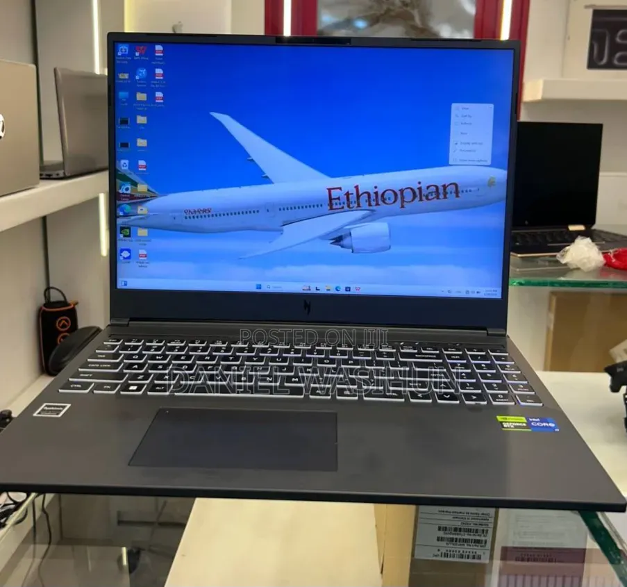 New Laptop Acer Nitro V 16 16GB Intel Core i7 SSD 1T