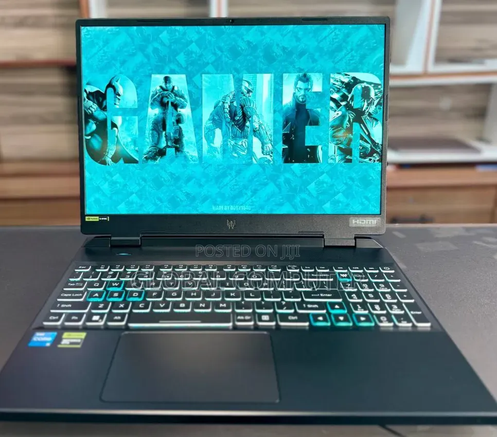 New Laptop Acer Predator Helios 16 16GB Intel Core i7 SSD 512GB
