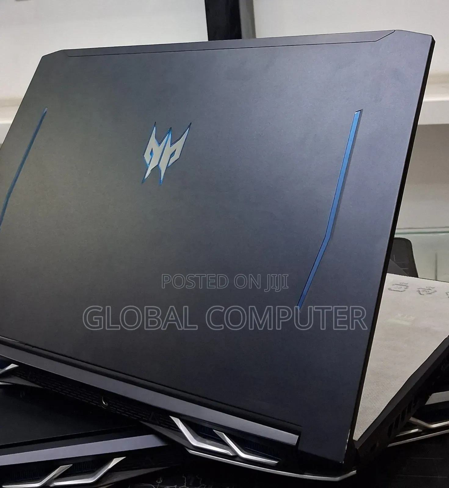 New Laptop Acer Predator Helios 16 16GB Intel Core i7 SSD 512GB