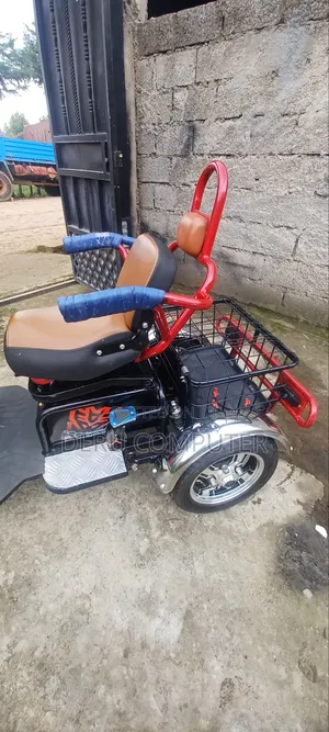 New Tricycle 2025 Black