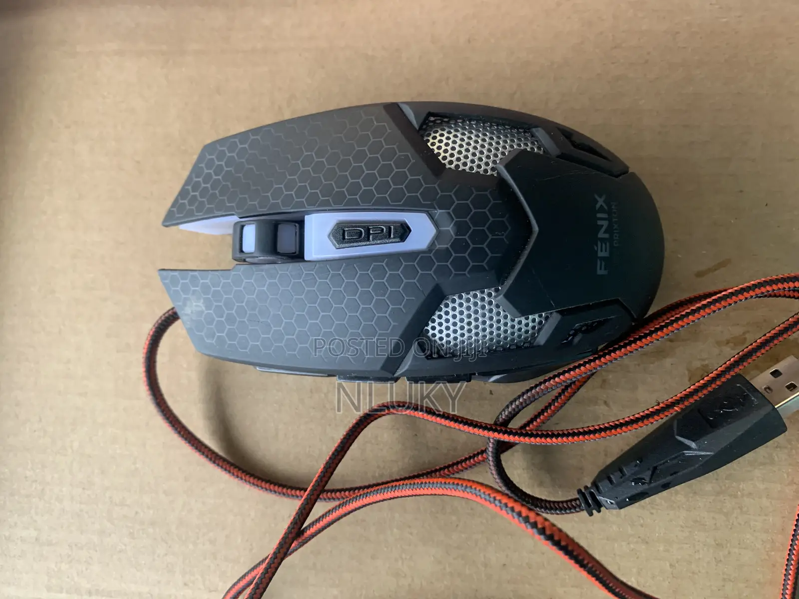 PRIXTON FÉNIX Wired Gaming Mouse.