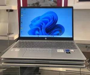 New Laptop HP Stream Notebook 16GB Intel Core i5 SSD 1T