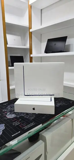 New Laptop Apple MacBook Air 2026 M5 16GB Apple M5 SSD 512GB