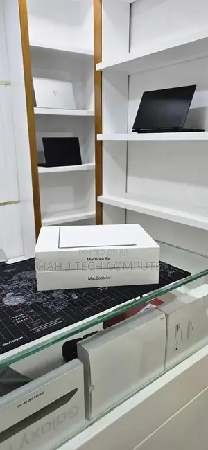 New Laptop Apple MacBook Air 2026 M5 16GB Apple M5 SSD 512GB