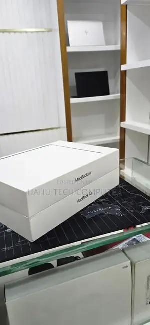 New Laptop Apple MacBook Air 2026 M5 16GB Apple M5 SSD 512GB