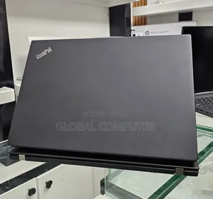 New Laptop Lenovo ThinkPad t495s 16GB AMD Ryzen 7 SSD 512GB
