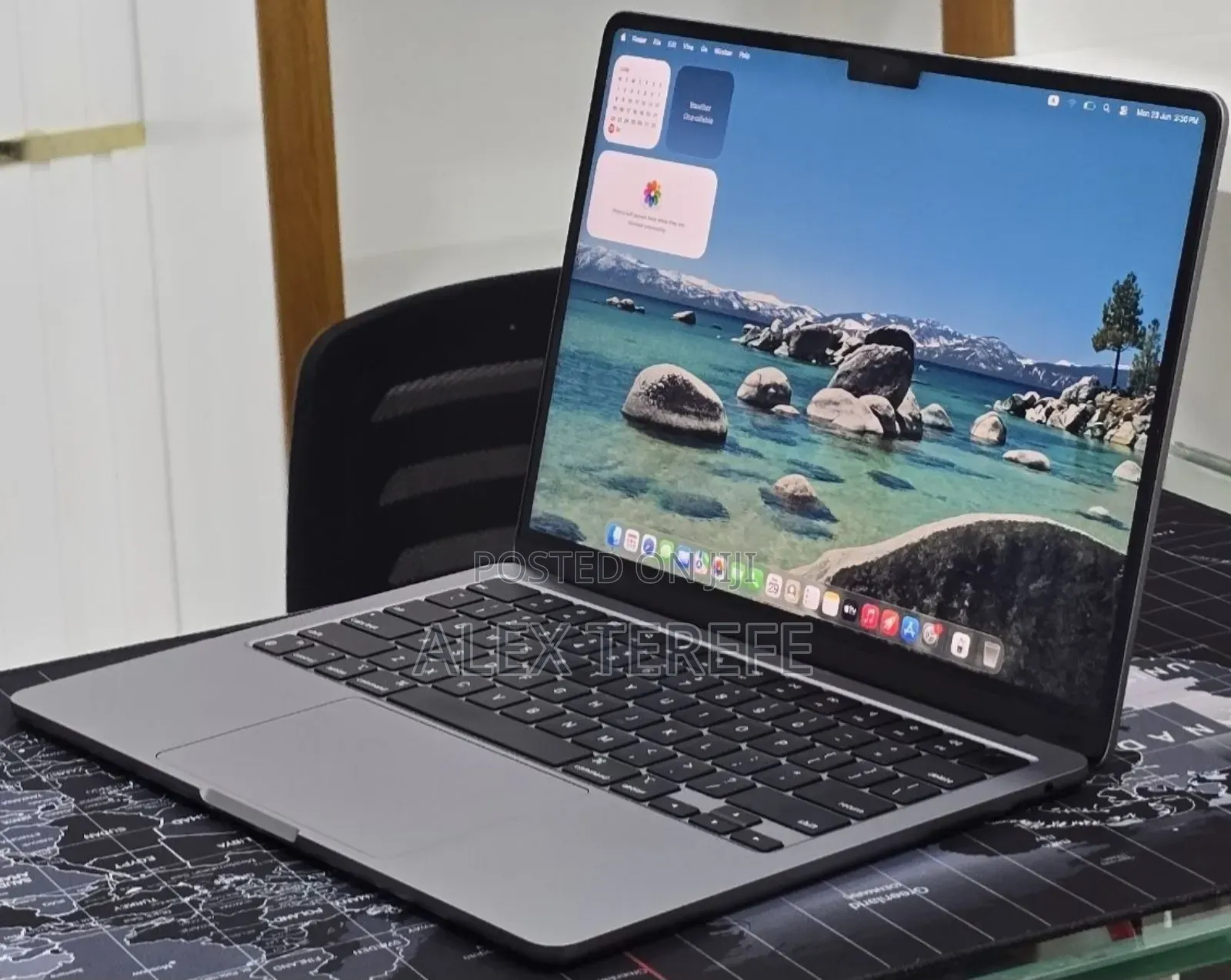 New Laptop Apple MacBook Air 2022 M2 16GB Apple M2 SSD 256GB