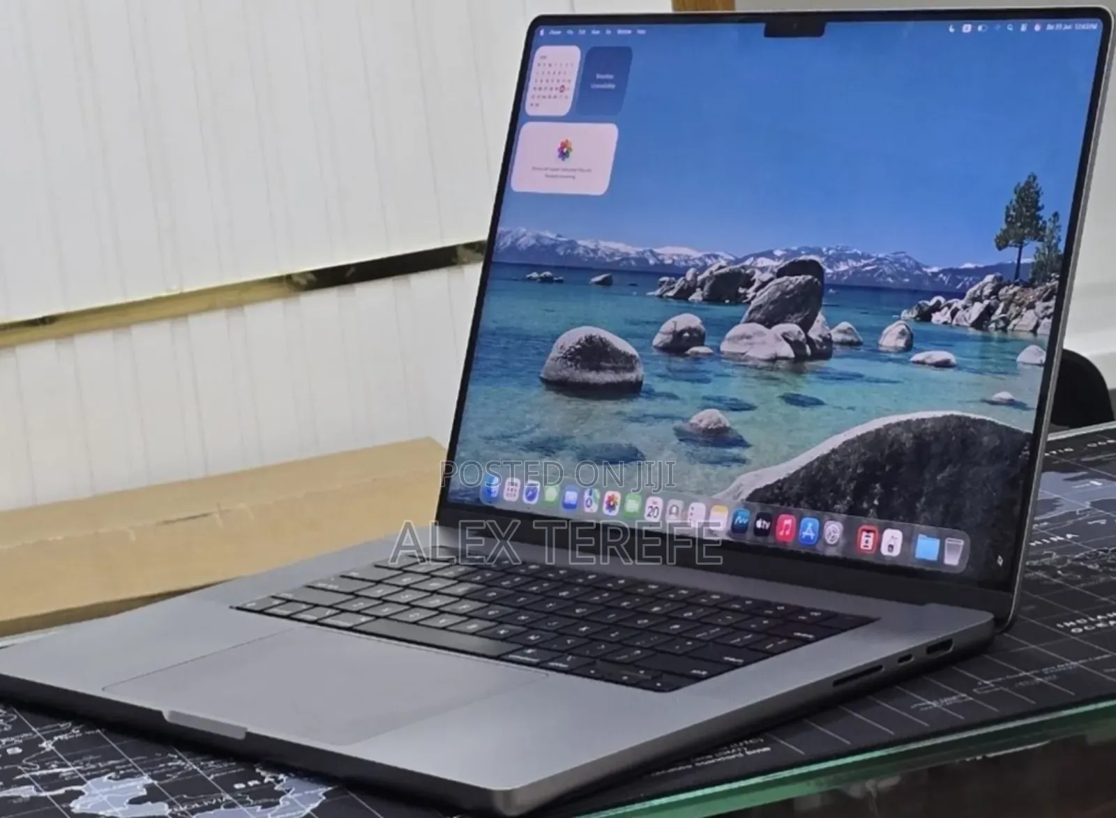 New Laptop Apple MacBook Air 2022 M2 16GB Apple M2 SSD 256GB